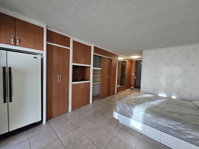 Foto del edificio - 747 Amana St