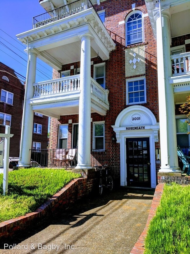 Building Photo - 3001 Monument Ave