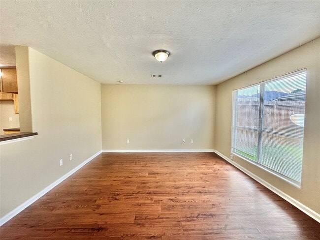 Foto del edificio - 10618 Pine Landing Dr