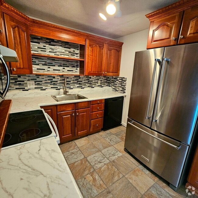 JoLen Village Senior Living Apartments for Rent Marlborough, MA 2