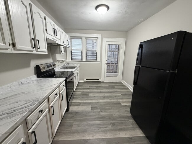 Foto del edificio - 2111 Bellevue Ave