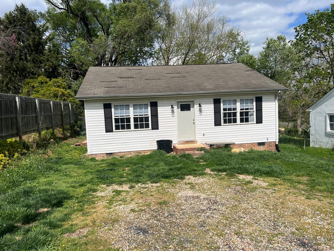 61 Verona Ct Blvd, Verona, VA 24482 House Rental in Verona, VA