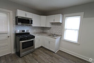 Building Photo - 4113 S 36th St