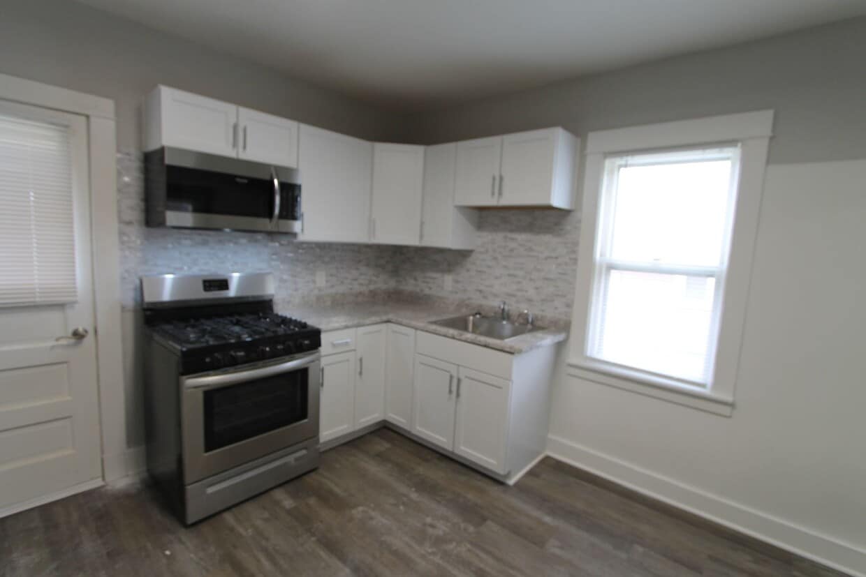 Primary Photo - Two Bedroom Home priced right! Off street ...