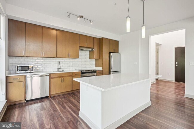 Foto del edificio - 3710 Newark St NW