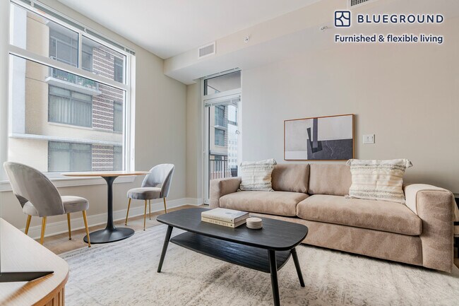 Building Photo - 4924 St Elmo Ave