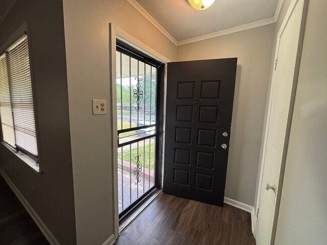 Foto del edificio - 2160 St Elmo Ave