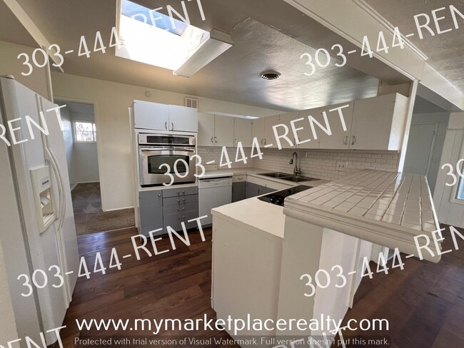 Foto del edificio - 3 Bedroom and 1.5 Bathrooms in Ranch Style...