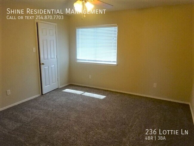 Building Photo - 236 Lottie Ln