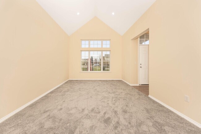 Building Photo - 45790 Aragon Ln