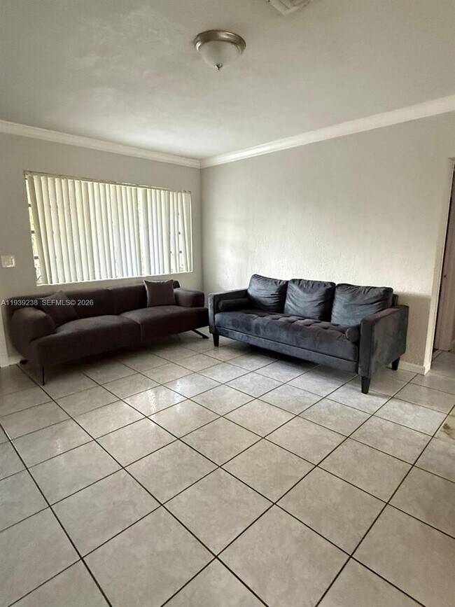 Foto del edificio - 1020 NE 172nd Terrace