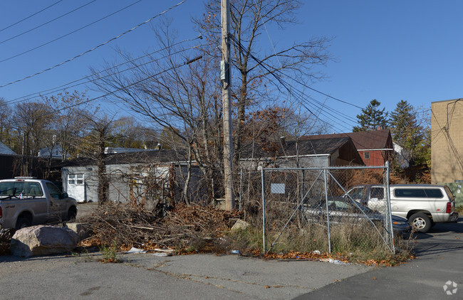 Building Photo - The Residences at Fairmount Station