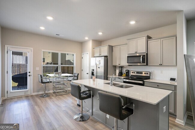 Foto del edificio - 11936 Brightside Pkwy