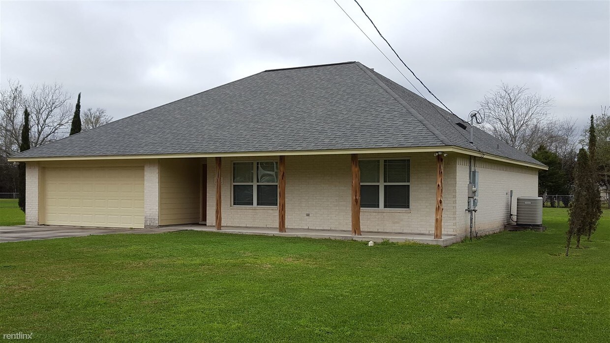 Foto principal - 136 Lostrocco St