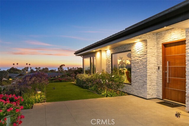 Building Photo - 32732 7 Seas Dr