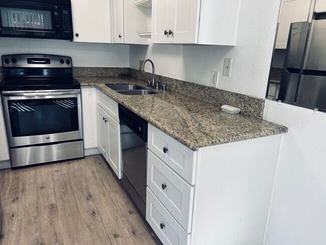 Foto del edificio - 4070 Porte La Paz