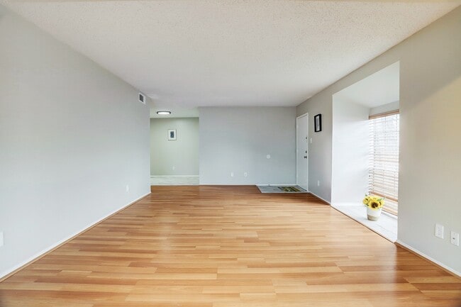 Building Photo - 12633 Memorial Dr