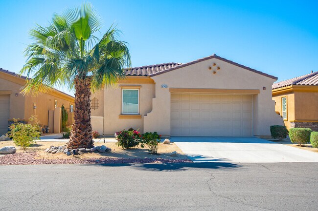 Building Photo - 67425 S Chimayo Dr