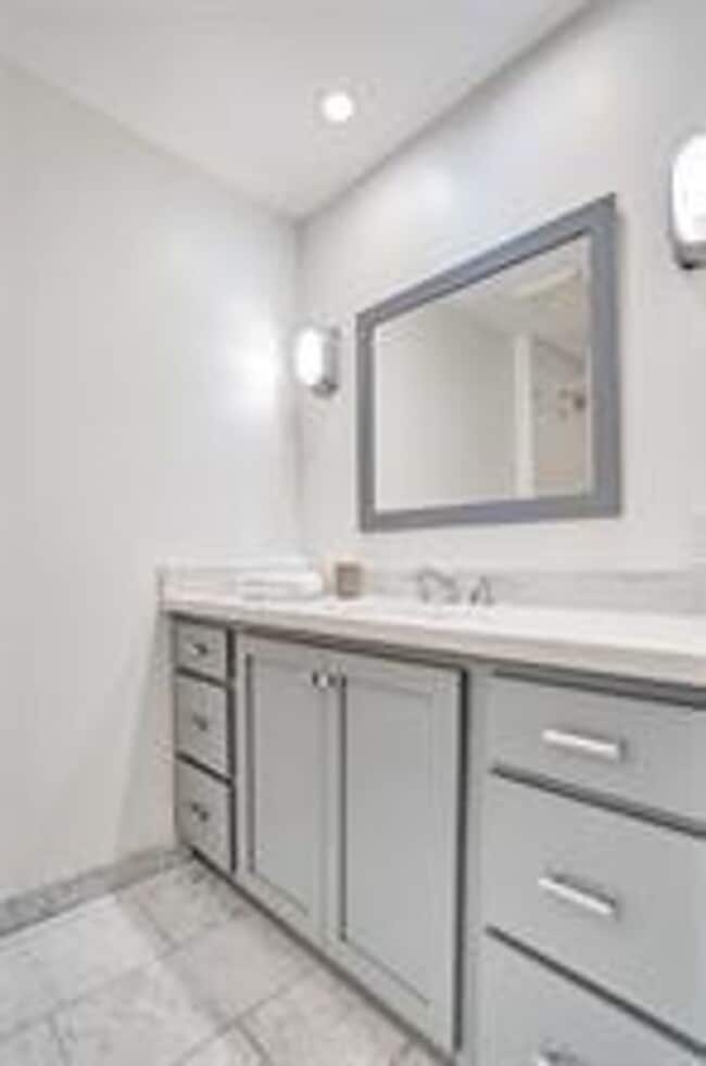 Photo - 1962 NE 7th St House