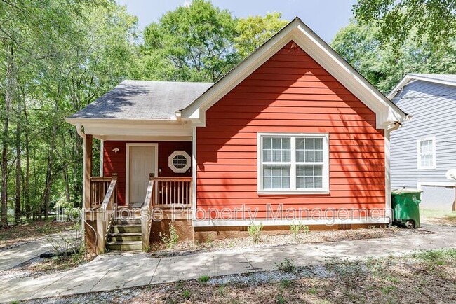 205 Third Street - 205 Third Street House