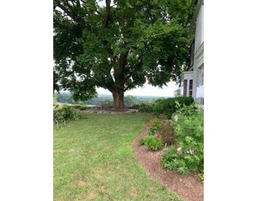 Building Photo - 83 Old Connecticut Path