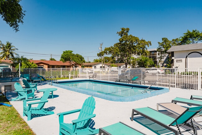 Photo - Oakland Park Villas Apartments