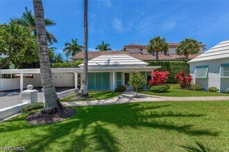 Building Photo - 2143 Marina Dr