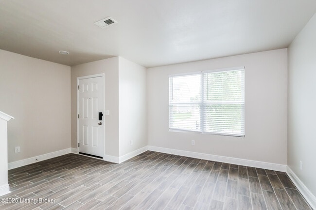 Building Photo - 12087 Parkview Trace Dr