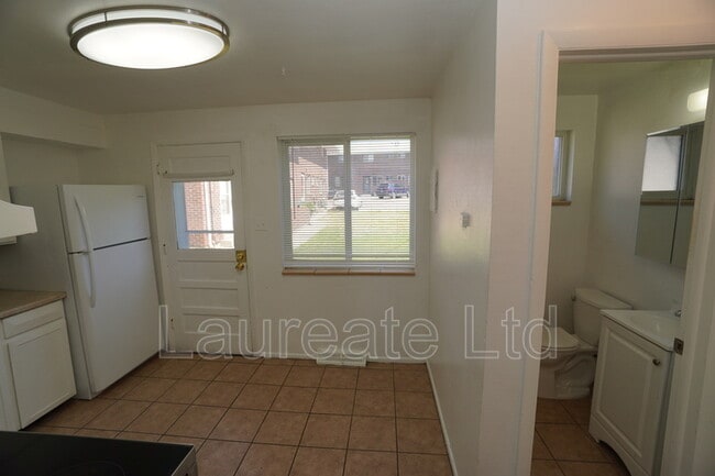 Building Photo - 5667 W 26th Ave