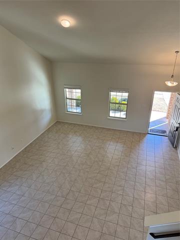 Building Photo - 2258 Bryant Ln