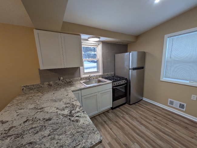 Foto del edificio - 732 9th St S