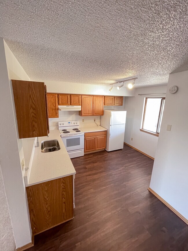 Foto del edificio - 5507 Fiesta Ln