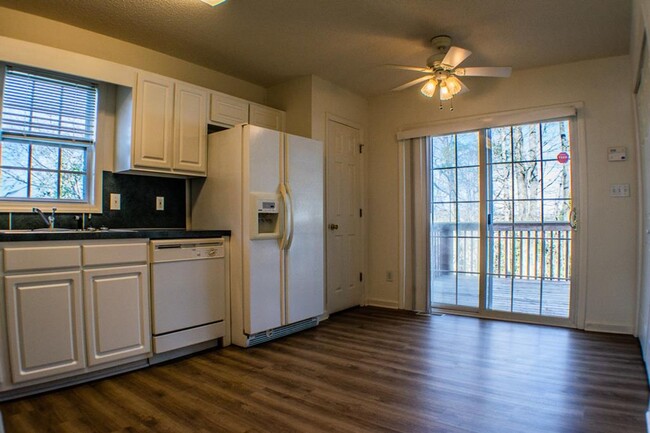 Building Photo - 4745 Leprechaun Ln