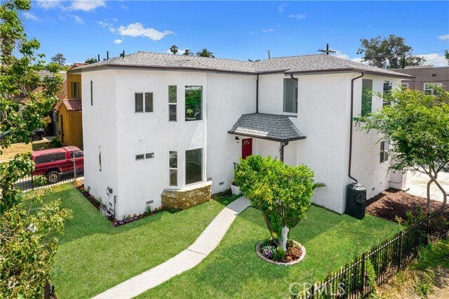 Building Photo - 1372 Carmona Ave