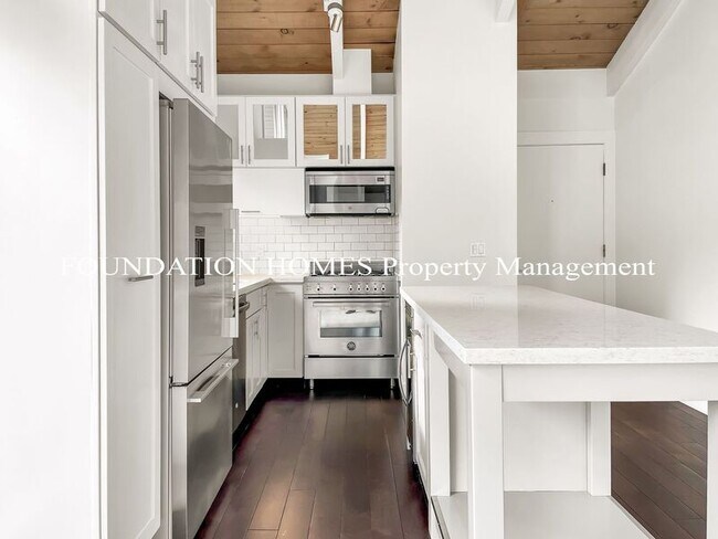 Building Photo - 44-45 Barbaree Way