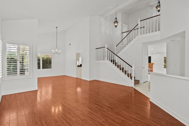 Foto del edificio - 7231 Spring Ct