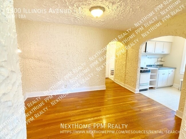 Photo - 1300 Illinois Ave Apartment