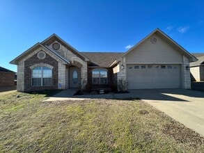 Building Photo - 2507 Kevin St