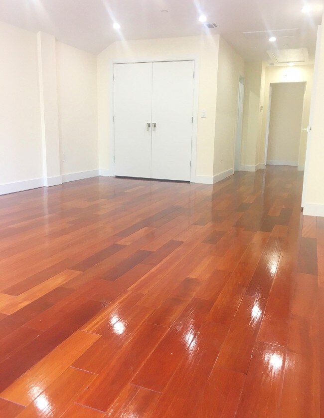 Foto del edificio - 1204 27th Ave