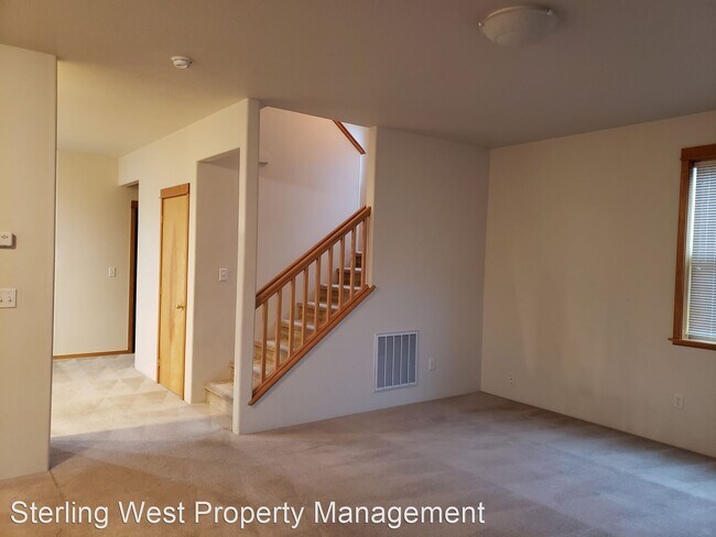 Foto del edificio - 3 br, 2.5 bath House - 42 Logan Way