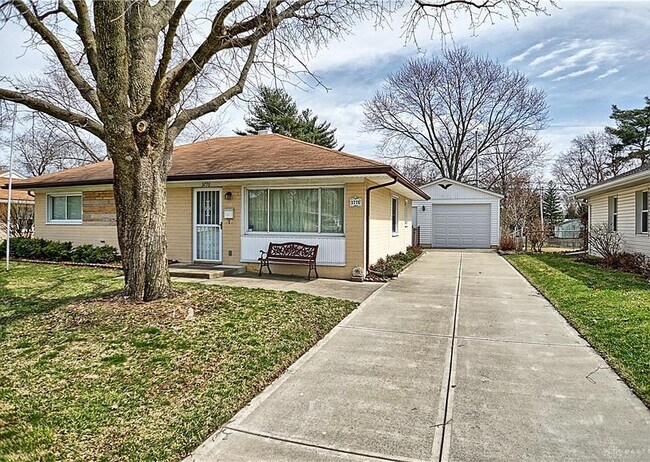 Building Photo - 3776 Glaser Dr