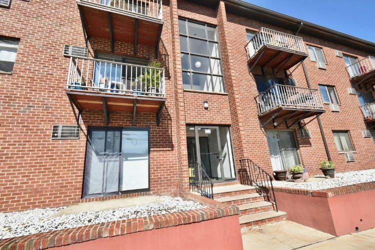 Foto principal - 550 Central Ave