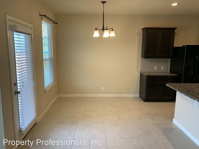 Foto del edificio - 3 br, 2 bath House - 479 Willow Arch