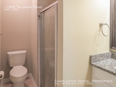 Building Photo - 1086 Talisman Rd