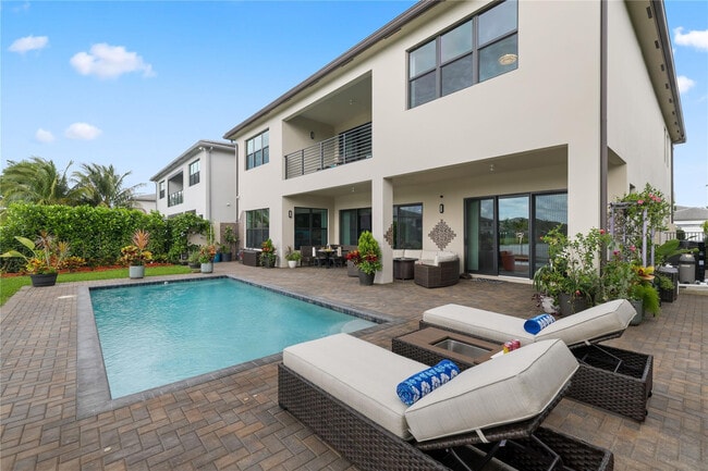 Foto del edificio - 17099 Five Waters Ave