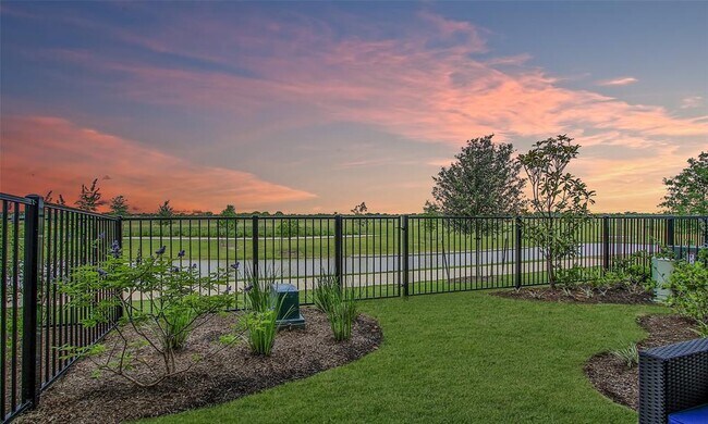 Building Photo - 16631 Lake Austin St