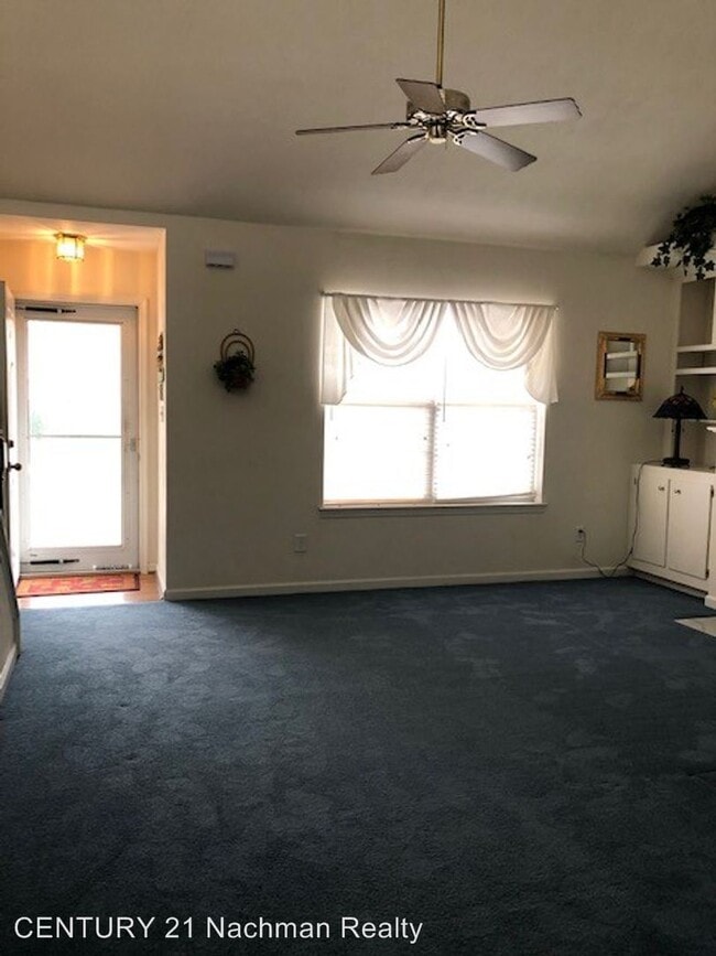 Building Photo - 2 br, 2 bath House - 807 Sandy Bay Cove
