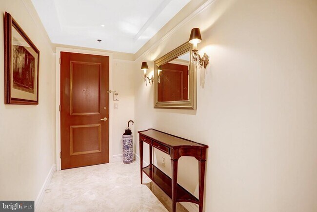 Foto del edificio - 1155 23rd St NW