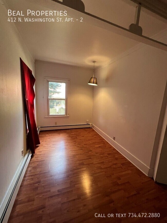 Foto del edificio - 412 N Washington St