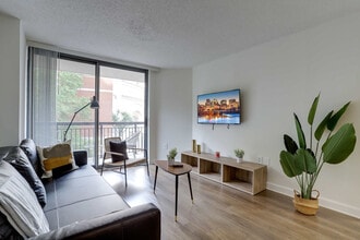 Building Photo - 801 15th St S